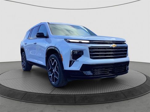 New 2026 Chevrolet Traverse High Country w/ LPO, Floor Liner Package image 1