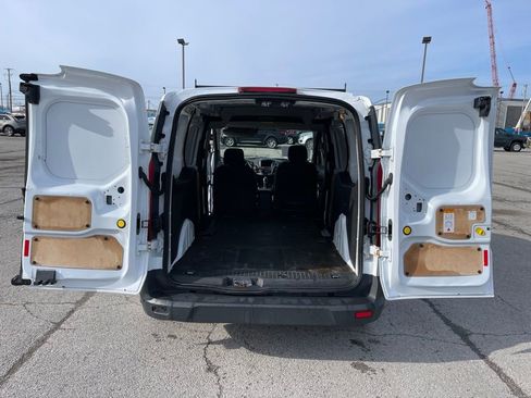 Used 2015 Ford Transit Connect XLT image 16
