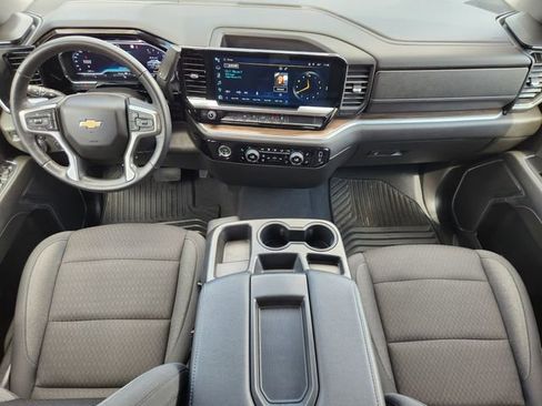 Used 2022 Chevrolet Silverado 1500 LT AWD/4WD image 26