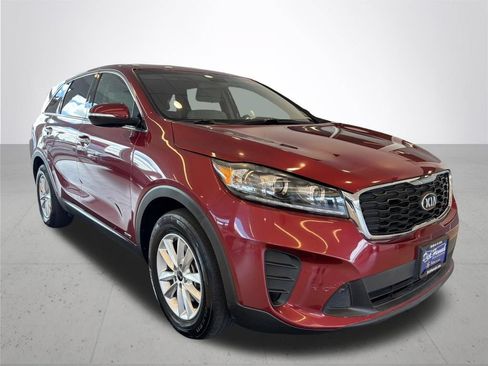 Used 2019 Kia Sorento AWD V6 image 5