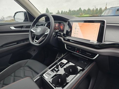 New 2026 Volkswagen Atlas Peak Edition AWD/4WD image 10
