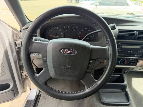 Used 2011 Ford Ranger XLT RWD image 12