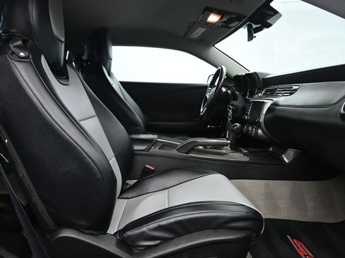 Used 2015 Chevrolet Camaro SS w/ Rear Vision Package image 24