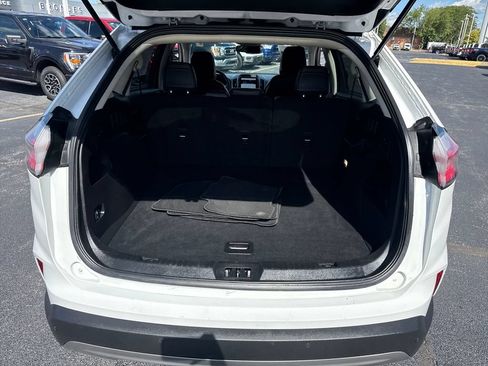 Used 2024 Ford Edge SEL AWD/4WD image 12