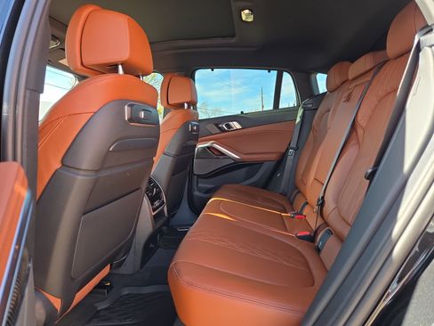 New 2026 BMW X6 M60i image 13