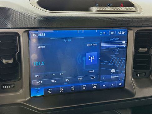 Used 2022 Ford Bronco Outer Banks image 16