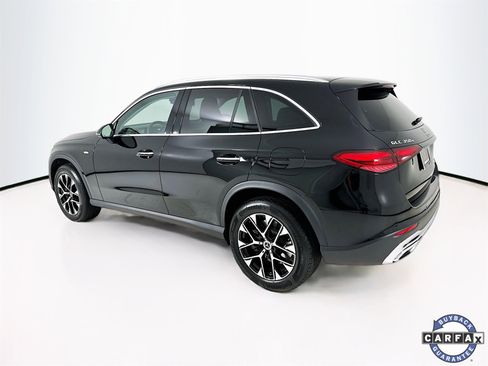 Used 2025 Mercedes-Benz GLC 350e 4MATIC image 6