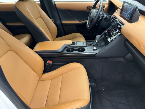 Used 2024 Lexus IS 350 F Sport RWD image 22