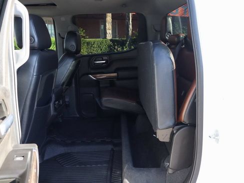 Used 2022 Chevrolet Silverado 1500 RST AWD/4WD image 45