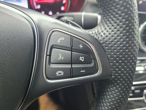 Used 2018 Mercedes-Benz C 300 4MATIC Sedan image 32