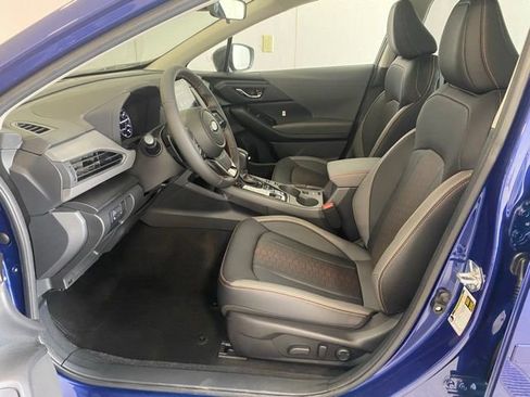 Used 2025 Subaru Crosstrek 2.5i Limited AWD/4WD image 9