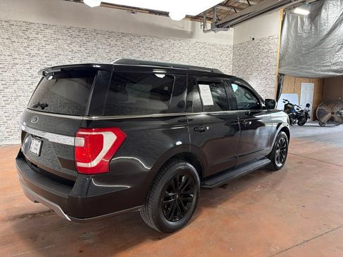 Used 2019 Ford Expedition XLT RWD image 7