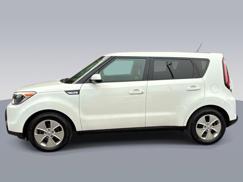 Used 2016 Kia Soul FWD image 4