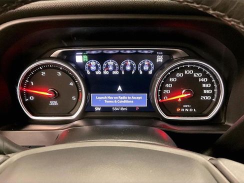 Used 2022 Chevrolet Silverado 2500 High Country image 26