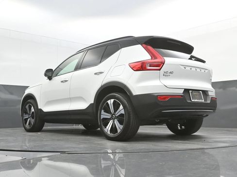 Certified 2023 Volvo XC40 Recharge Plus AWD/4WD image 33