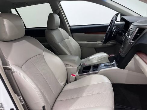 Used 2014 Subaru Outback 2.5i Limited w/ Moonroof Package image 38