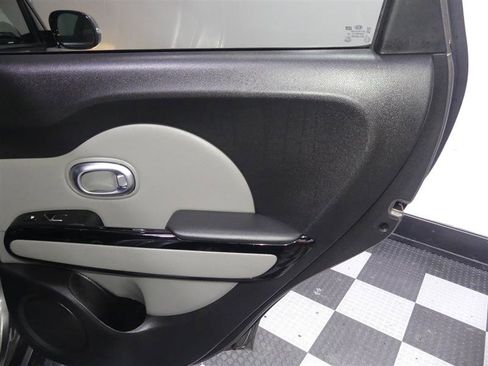 Used 2017 Kia Soul + w/ Primo Package image 26