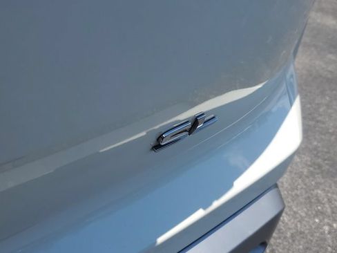 Certified 2023 Nissan Pathfinder SL FWD image 6