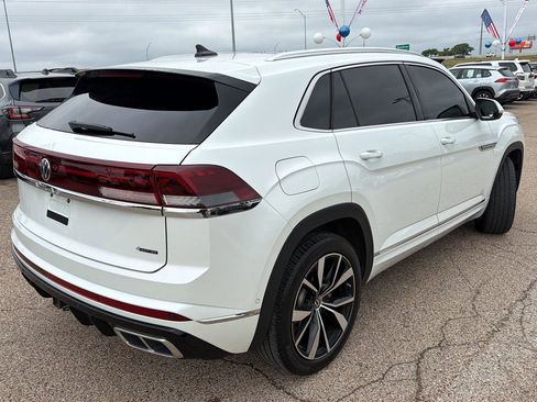Used 2024 Volkswagen Atlas Cross Sport SEL Premium R-Line AWD/4WD image 3