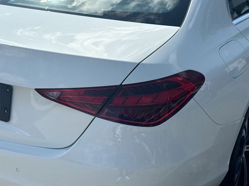 Used 2024 Mercedes-Benz C 300 Sedan image 27