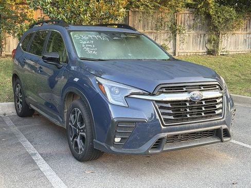 Used 2024 Subaru Ascent Limited w/ Technology Package AWD/4WD image 3