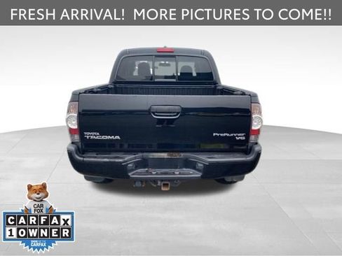Used 2011 Toyota Tacoma PreRunner w/ TRD Sport Pkg image 5