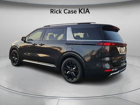Used 2024 Kia Carnival SX image 7