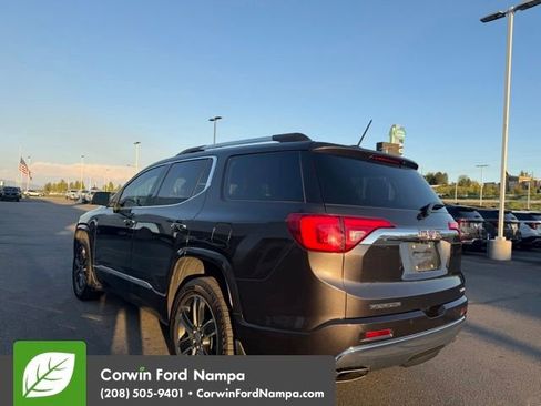 Used 2018 GMC Acadia Denali w/ Technology Package AWD/4WD image 6