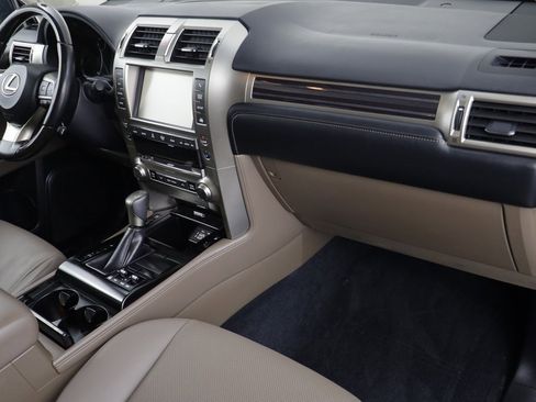 Used 2021 Lexus GX 460 Premium image 22