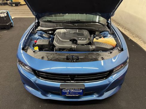 Used 2021 Dodge Charger SXT w/ Leather Interior Group image 11