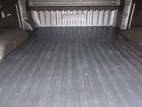 Used 2023 Chevrolet Silverado 3500 High Country w/ Technology Package image 15