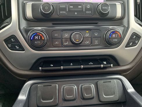 Used 2015 GMC Sierra 2500 SLT image 25