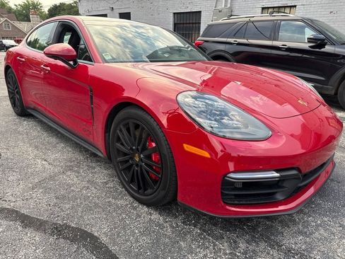 Used 2019 Porsche Panamera GTS AWD/4WD image 7