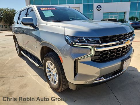 Used 2024 Chevrolet Tahoe LS RWD image 1
