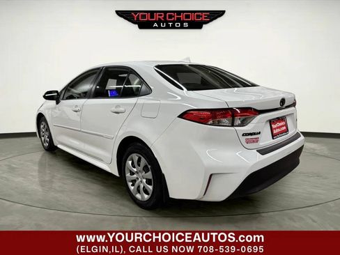 Used 2023 Toyota Corolla LE FWD image 3