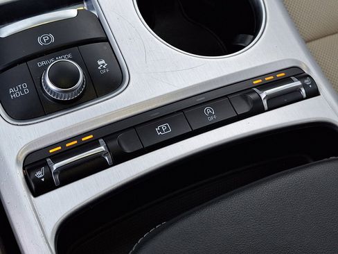 Used 2022 Kia Stinger GT1 image 27