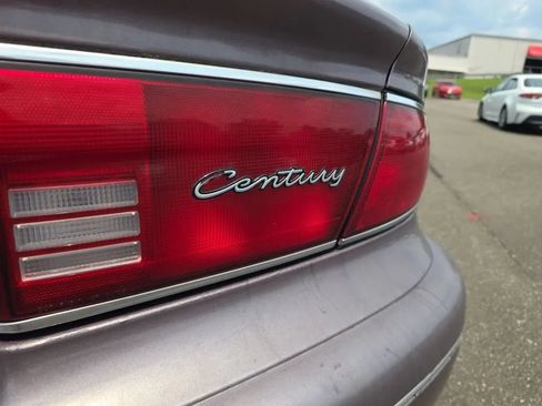 Used 2003 Buick Century Custom FWD image 11