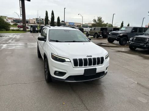 Used 2021 Jeep Cherokee Latitude Lux 80th Anniv w/ Quick Order Package 26U 80TH AWD/4WD image 32