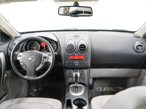 Used 2010 Nissan Rogue SL w/ Premium Pkg AWD/4WD image 13