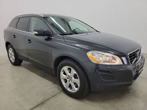 Used 2013 Volvo XC60 3.2 image 4