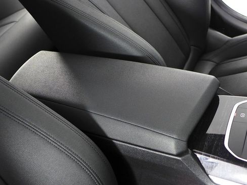 Used 2020 BMW 330i Sedan w/ Driving Assistance Package image 16