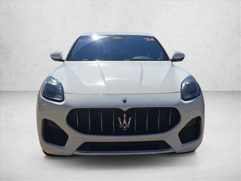Used 2024 Maserati Grecale GT image 2