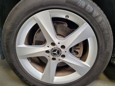 Used 2018 Mercedes-Benz GLE 350 image 31