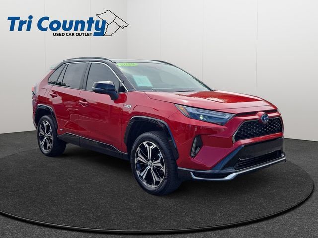Certified 2023 Toyota RAV4 XSE w/ Weather Package AWD/4WD image 1