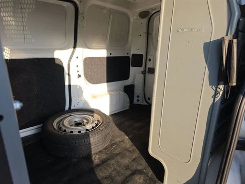 Used 2020 Nissan NV200 S image 18