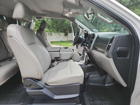 Used 2019 Ford F250 XL w/ Power Equipment Group RWD image 37