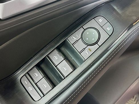 New 2026 Nissan Rogue SV image 19