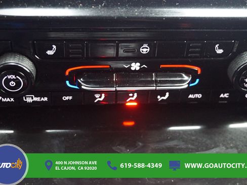Used 2021 Jeep Grand Cherokee L Laredo w/ Luxury Tech Group I AWD/4WD image 23