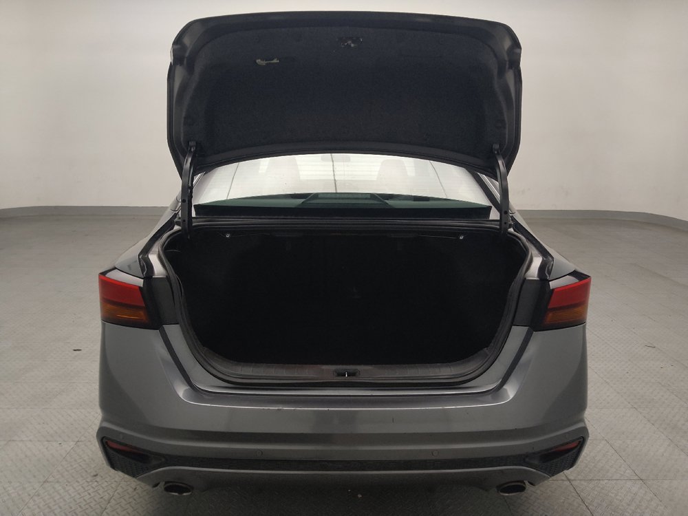 Used 2021 Nissan Altima 2.5 SR FWD image 29