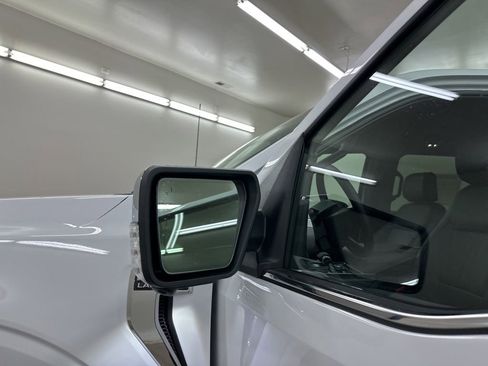 New 2025 Ford F150 Lariat w/ Equipment Group 501A Mid image 15